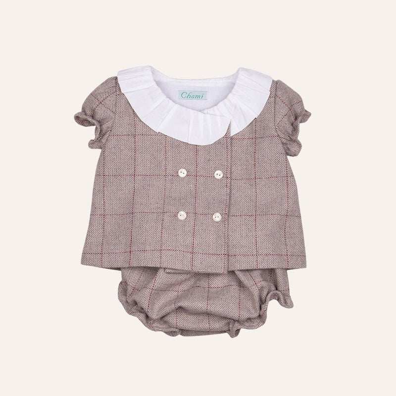 Jesusito cruzado beige con volante