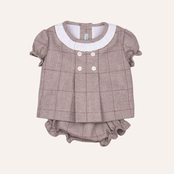 Jesusito tablón de paño beige con volante