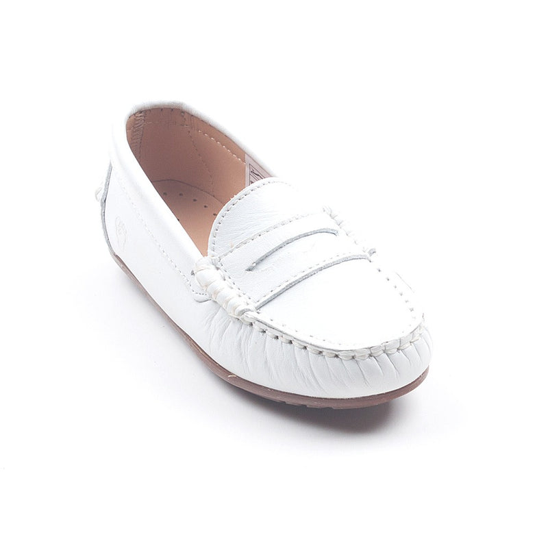Mocasín piel antifaz pespunte blanco